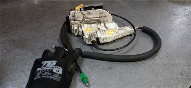 Cerradura Puerta Delantera Derecha Fiat Freemont 2.0 BASIS [2.0 LTR. - 103 KW 16V MULTIJET CAT]