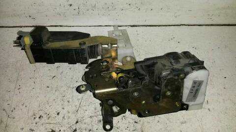 Foto 2ª: Cerradura Puerta Delantera Izquierda Opel Sintra 2.2 16V CAT X 22 XE) 141CV 104KW [X22XE] (1997)