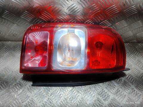 Piloto Trasero Izquierdo Dacia Duster K9K G6