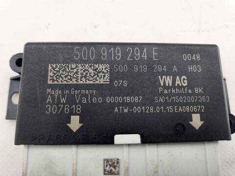 Foto 3ª: Centralita Motor ECU Seat Leon COMFORT LIMITED 105CV 77KW [BLS] (2010)