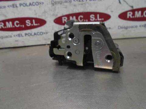 Foto 2ª: Cerradura Puerta Trasera Izquierda Toyota Rav4 2.2 D-4D CAT 150CV 110KW [2ADFTV] (2009)