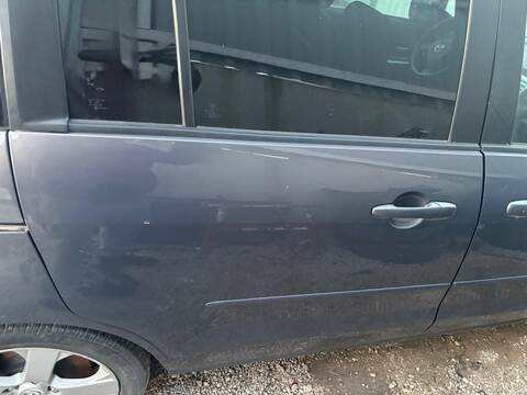 Foto 2ª: Puerta Trasera Derecha Mazda 5 RF BERLINA (2007)