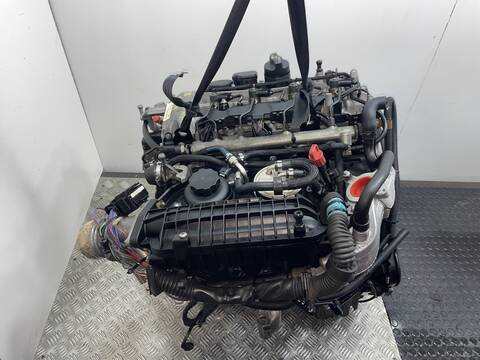 Foto 2ª: Motor Completo Mercedes Clase C 160 646963 BERLINA (2004)