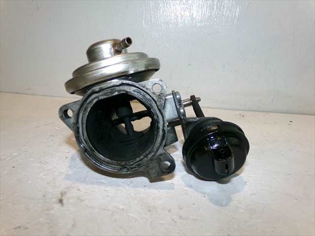 Foto 2ª: Valvula EGR Ford Focus 1.8 TDCI 1998-2004 [FFDA] (2003)
