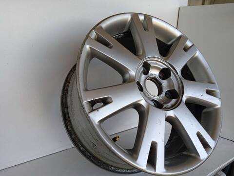 Foto 3ª: LLanta Aleacion Volkswagen Touareg 2.5 TDI DPF 174CV 128KW (2005)