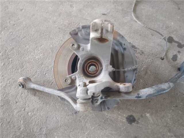 Foto 3ª: Mangueta Delantera Izquierda Bmw X3 2.0 D 16V CAT [M47 D20 (204D4)]