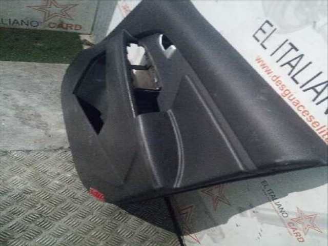 Foto 3ª: Tapizados Cartoneras Kia Sportage DRIVE 4X2 136CV 100KW [D4H4] (2014)