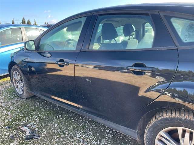 Foto 2ª: Puerta Trasera Izquierda Ford Focus 1.6 TDCI 115cv [T1DB] (2011)