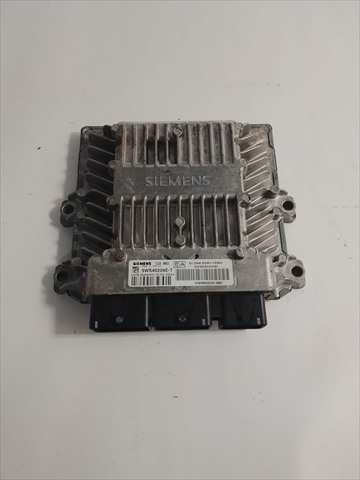 Centralita Motor ECU Peugeot 407 2.0 HDI