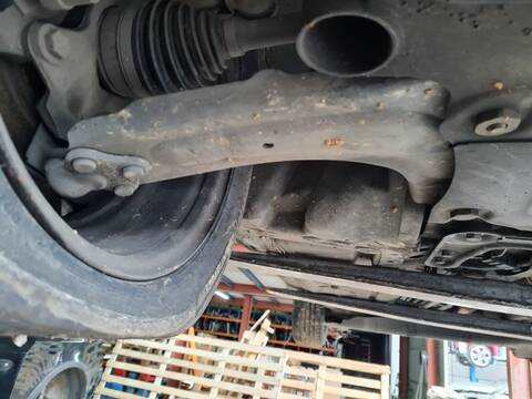 Brazo Suspension Delantero Derecho Renault Megane DYNAMIQUE III COUPE 110CV 81KW
