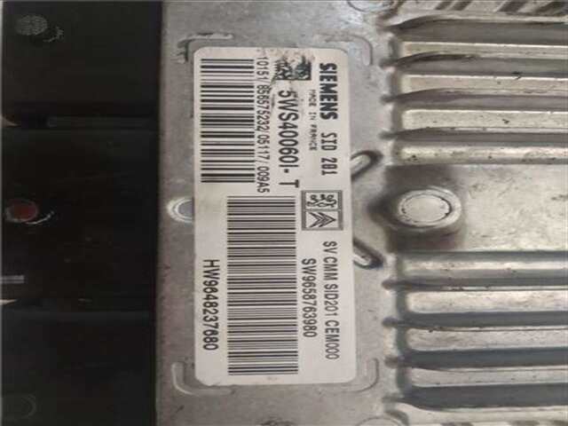 Foto 3ª: Centralita Motor ECU Peugeot 607 2.7 MARFIL PACK [2.7 LTR. - 150 KW HDI FAP CAT (UHZ - DT17TED4)] [UHZ (DT17TED4)]