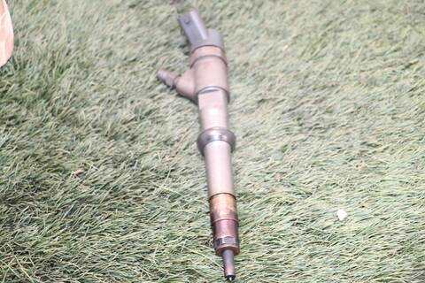 Foto 2ª: Inyectores Iveco Daily F1AE0481B FURGON (1999)