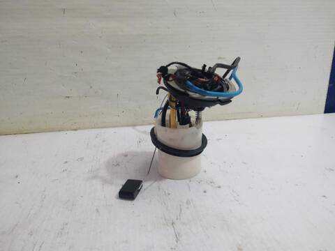 Foto 2ª: Aforador Volkswagen Golf COMFORTLINE BLUEMOTION AUT. 150CV (2013)