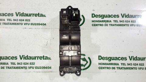 Botonera Elevalunas Mitsubishi Space Star 1.2 80CV 59KW