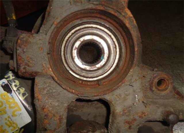 Foto 3ª: Mangueta Delantera Derecha Kia Carens 2.0 CRDI [D4EA]