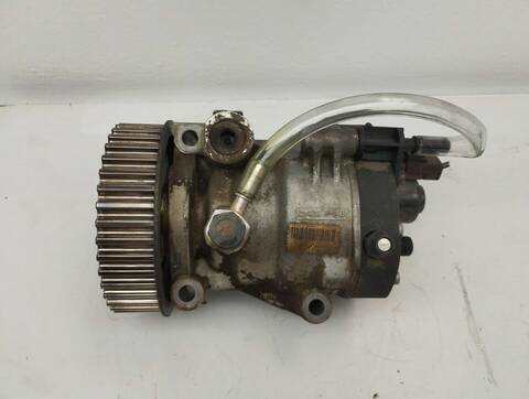 Foto 2ª: Bomba Inyeccion Renault Megane CONFORT DYNAMIQUE BERLINA 101CV 74KW II BERLINA 5P [K9K729] (2004)