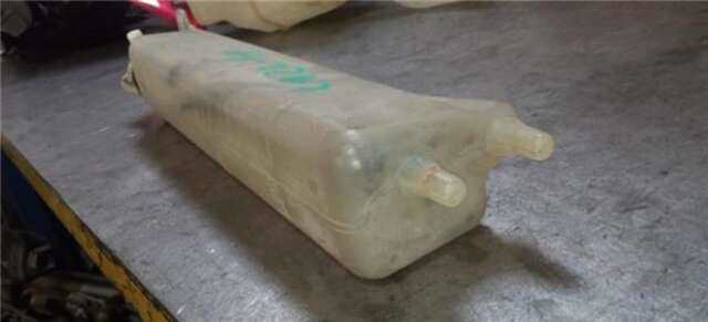 Foto 3ª: Deposito Expansion Mitsubishi Montero 1.8 1800 MPI (5-PTAS.) [1.8 LTR. - 84 KW CAT]