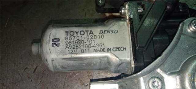 Elevalunas Eléctrico Delantero Derecho Toyota Auris 1.8 HYBRID ACTIVE [1.8 LTR. - 73 KW 16V CAT (HÍBRIDO)]