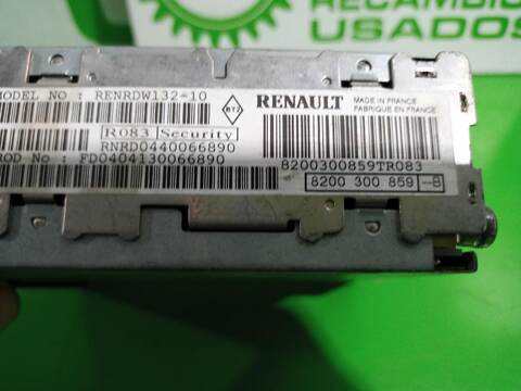 Foto 3ª: Sistema Audio Radio CD Renault Scenic 1.5 DCI DIESEL 106CV [D/ K9K P7] (2003)