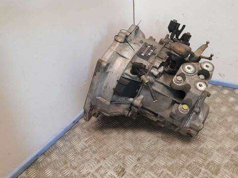 Foto 2ª: Caja Cambios Saab 9-3 2.2 TID VECTOR BERLINA 125CV 92KW [D223L] (2003)