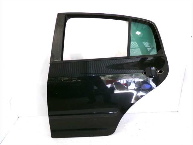 Puerta Trasera Izquierda Volkswagen Golf 1.9 TDI MODELO PLUS 2004-2009