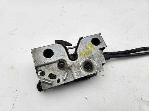 Foto 3ª: Cerradura Capot Volkswagen Tiguan R LINE 150CV [DTSB] (2023)