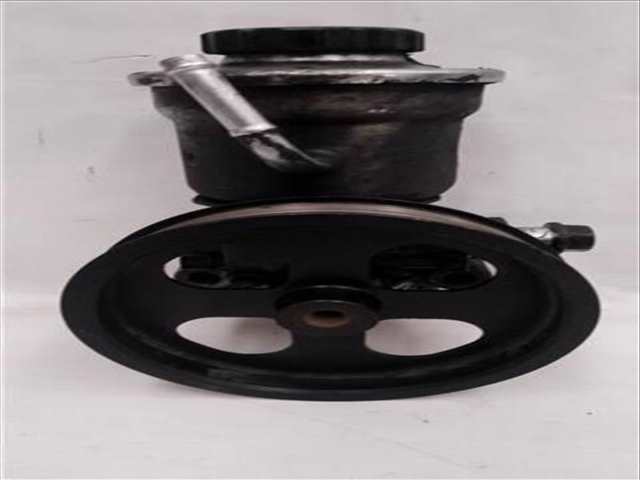 Foto 3ª: Bomba Servodireccion Toyota Corolla 2.0 D-4D LUNA [2 0 LTR. - 85 KW TD CAT] 116CV