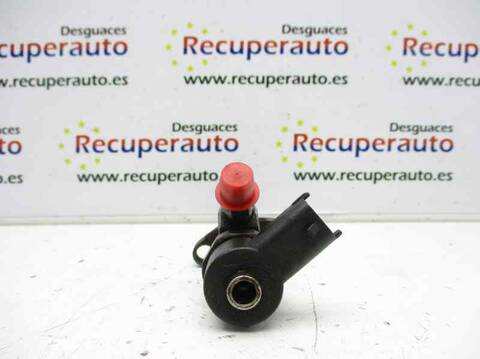 Foto 2ª: Inyectores Nissan Interstar G9T722 (2002)