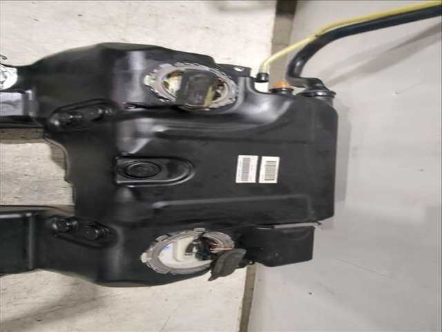 Foto 3ª: Deposito de Combustible Volkswagen Phaeton 3.0 V6 TDI 4MOTION 240CV [CARB CEXA] (2002)