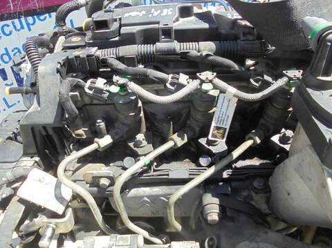 Foto 3ª: Motor Completo Peugeot 207 X-LINE 68CV 50KW [8HR O 8H01] (2012)