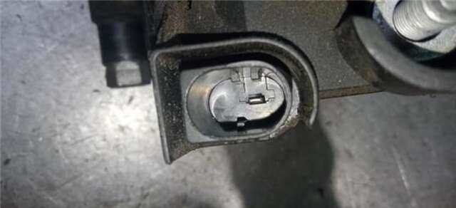 Foto 3ª: Alternador Ford Focus  [T3DA]