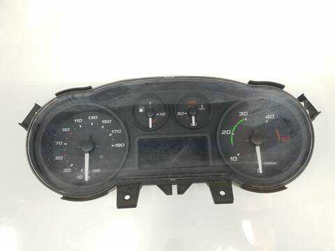 Cuadro de Instrumentos Iveco Daily 2.3 D 126CV