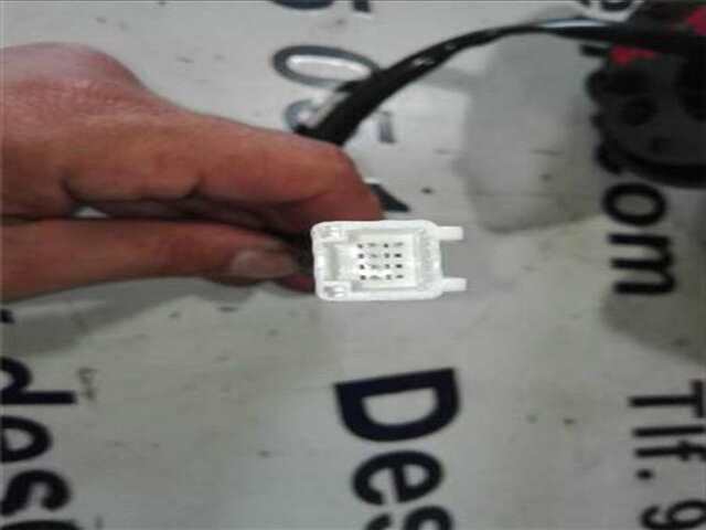 Foto 3ª: Retrovisor Derecho Dacia Duster 1.6 AMBIANCE 4X2 [1.6 LTR. - 84 - 80 KW SCE CAT BIVALENT. GASOLINA - GPL]