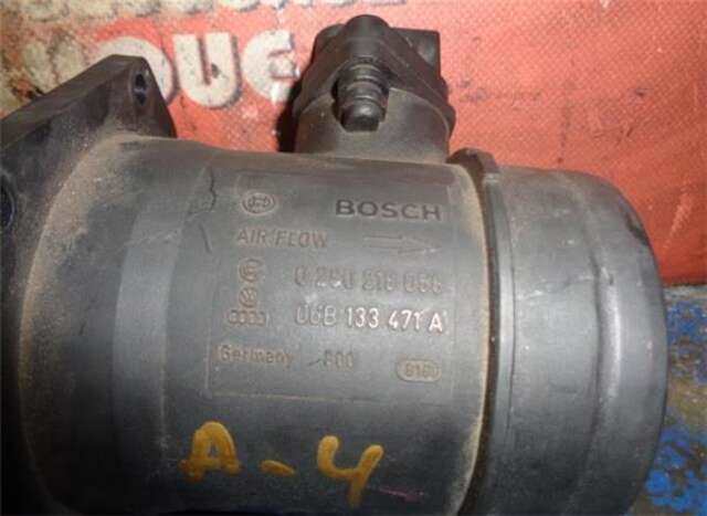 Foto 3ª: Caudalimetro Audi A4 2.0 20V CAT (131CV) [ALT]