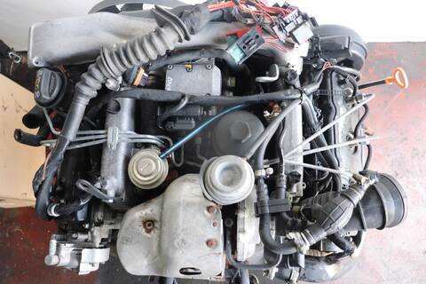 Foto 3ª: Motor Completo Audi A4 AKN AVANT AUT. (2000)