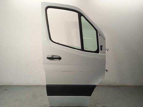 Puerta Delantera Derecha Mercedes Sprinter 419 CDI RWD 907.643 907.645 907.647) 190CV 140KW FURGONETA