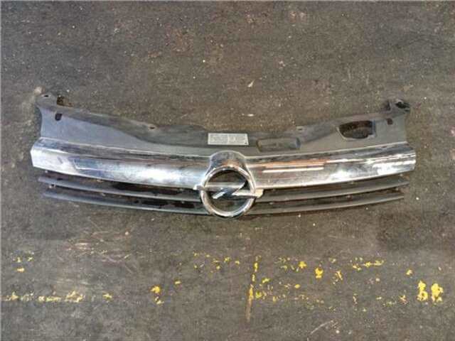 Rejilla Delantera Opel Astra 1.7 CDTI