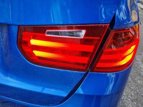 Foto 2ª: Piloto Portón Derecho Bmw Serie 3 315 330D 258CV 190KW [N57D30A] (2012)
