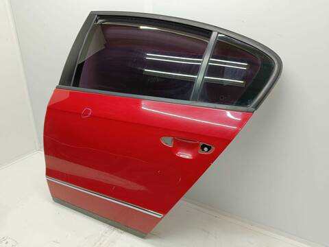 Puerta Trasera Izquierda Volkswagen Passat ADVANCE BERLINA 140CV 103KW