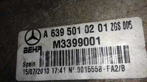 Foto 3ª: Intercooler Mercedes Vito 2.1 CDI CAT 109CV 80KW [646982] (2005)