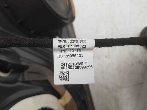 Foto 3ª: Puerta Delantera Izquierda Renault Arkana TECHNO