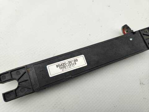 Foto 3ª: Antena Hyundai i40 STYLE 141CV 104KW [D4FD] (2015)