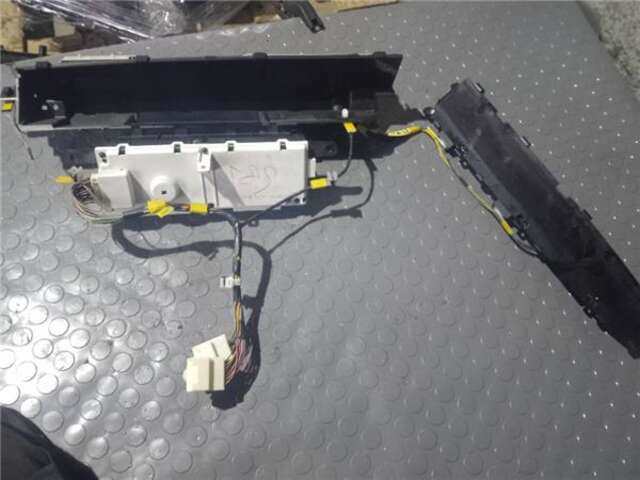 Cuadro de Instrumentos Toyota Prius HÍBRIDO BASIS [HÍBRIDO 57 KW ( 1.5 LTR. - 57 CAT)]
