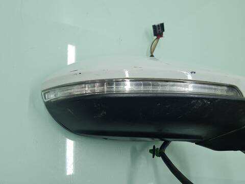Foto 4ª: Retrovisor Derecho Volkswagen Golf ADVANCE BLUEMOTION 105CV 77KW [CLH] (2013)