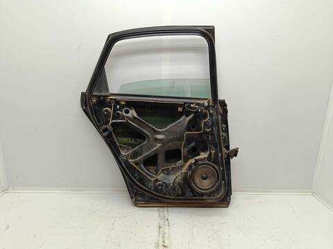 Foto 3ª: Puerta Trasera Izquierda Audi A4 2.0 TDI 16V 103KW) BERLINA 140CV [BRE] (2006)