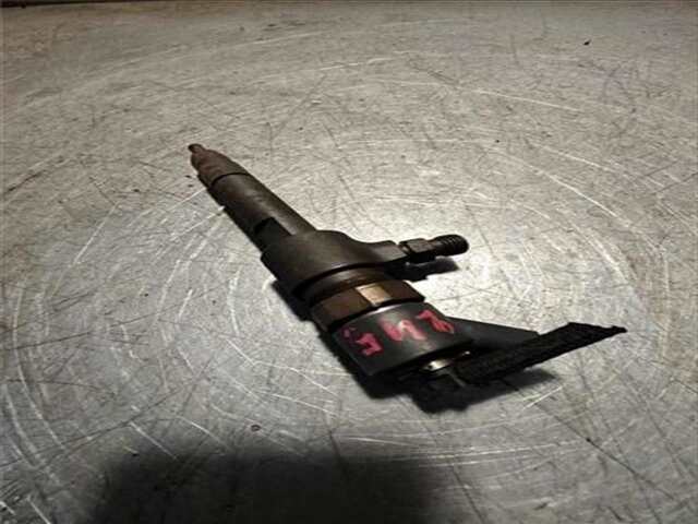 Foto 2ª: Inyectores Opel Astra 1.9 COSMO [1.9 LTR. - 88 KW CDTI] [Z19DT]