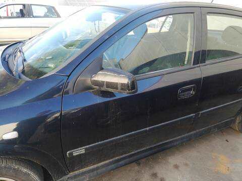 Puerta Delantera Izquierda Opel Astra Y20DTH BERLINA