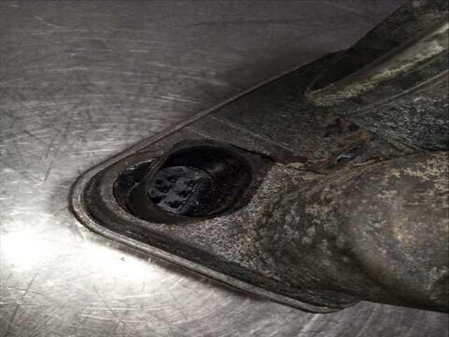 Foto 4ª: Caja Mariposa Bmw Serie 6 620 3.0 CAT N52) COUPE 258CV 190KW (2003)