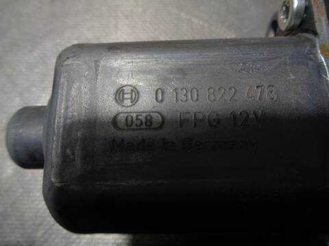 Foto 3ª: Elevalunas Eléctrico Delantero Izquierdo Renault Megane BERLINA 115CV 84KW III BERLINA 5 P [K9K 832] (2010)