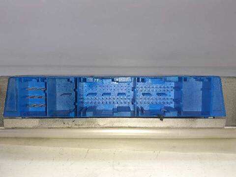 Foto 2ª: Centralita Cambio Automatico Bmw X5 3.0 24V TD CAT 184CV 135KW [M57] (2001)